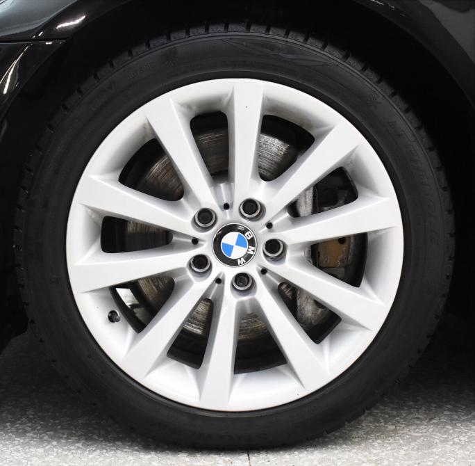 BMW 5 серии VI (F10/F11/F07) Рестайлинг Москва  - изображение 21