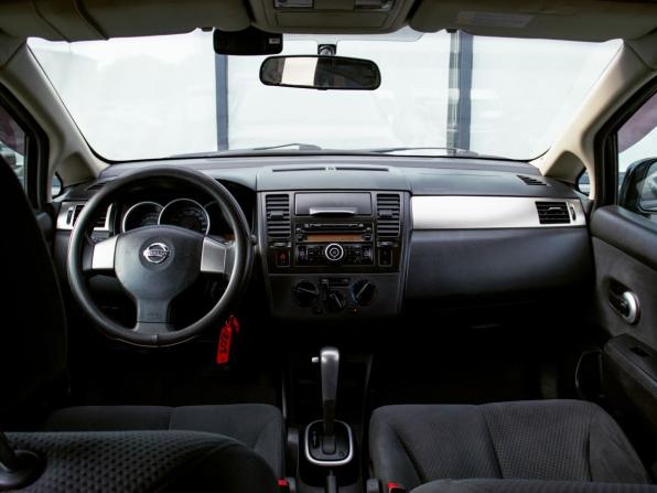 Nissan Tiida I Рестайлинг с пробегом 2011 года, цена 642 111 рублей, 176177 км, хэтчбек, Автокод Объявления