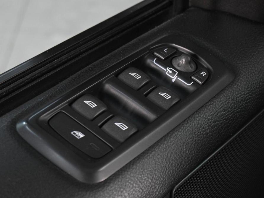Land Rover Discovery IV Рестайлинг Ростов-на-Дону  - изображение 16