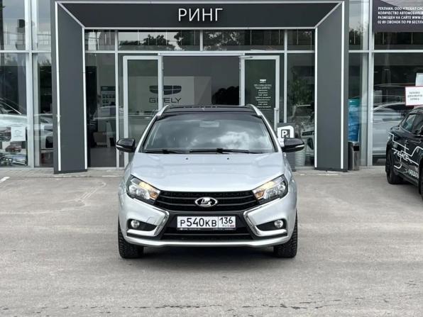 Lada (ВАЗ) Vesta I с пробегом 2022 года, цена 1 298 000 рублей, 59489 км, универсал, Автокод Объявления
