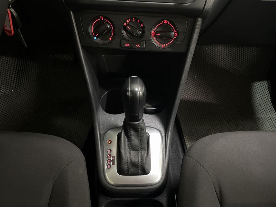 Volkswagen Polo V Рестайлинг Воронеж  - изображение 14