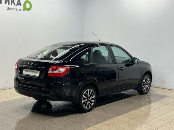 Lada (ВАЗ) Granta I Рестайлинг с пробегом 2022 года, цена 899 000 рублей, 39341 км, лифтбек, Автокод Объявления