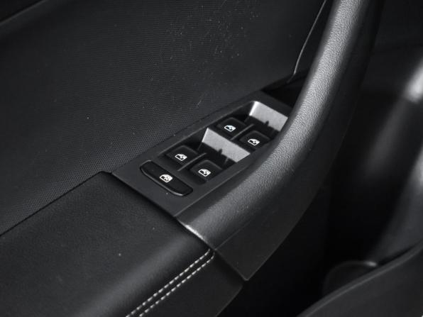 Skoda Rapid II с пробегом 2020 года, цена 1 565 000 рублей, 97000 км, лифтбек, Автокод Объявления