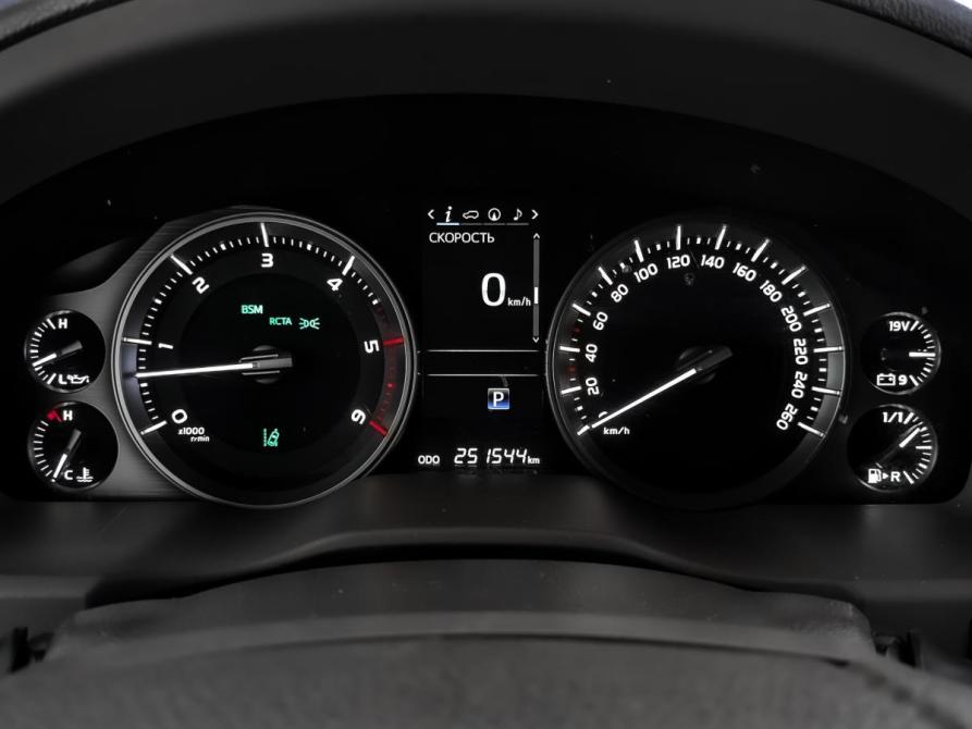 Toyota Land Cruiser 200 Series Рестайлинг 2 Москва  - изображение 16