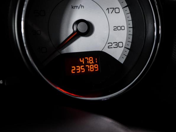 Peugeot 308 I с пробегом 2008 года, цена 350 000 рублей, 235788 км, хэтчбек, Автокод Объявления