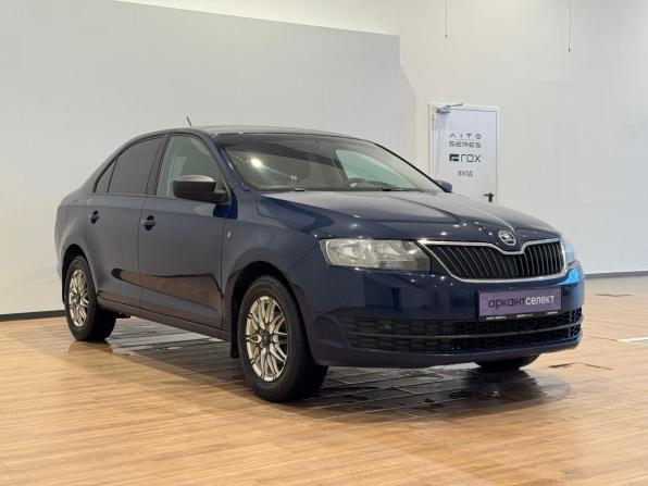Skoda Rapid I с пробегом 2015 года, цена 685 000 рублей, 160118 км, лифтбек, Автокод Объявления