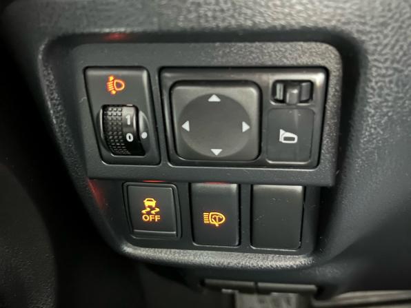 Nissan Juke I с пробегом 2011 года, цена 917 000 рублей, 136725 км, внедорожник, Автокод Объявления