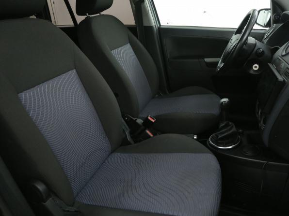 Ford Fusion I Рестайлинг с пробегом 2008 года, цена 363 000 рублей, 180000 км, хэтчбек, Автокод Объявления