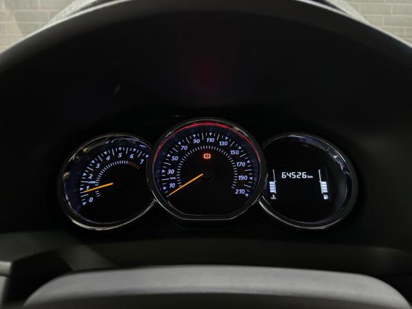 Renault Logan II Рестайлинг с пробегом 2021 года, цена 1 350 000 рублей, 64525 км, седан, Автокод Объявления