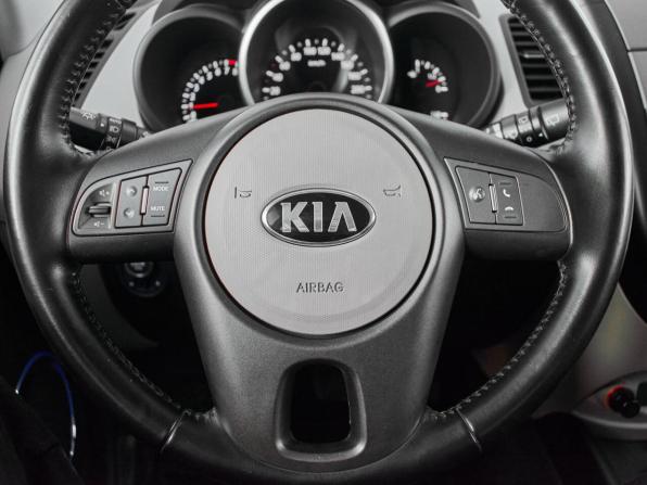 Kia Soul I Рестайлинг с пробегом 2014 года, цена 1 500 000 рублей, 31292 км, хэтчбек, Автокод Объявления