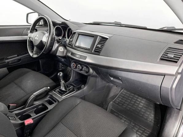 Mitsubishi Lancer X с пробегом 2010 года, цена 693 000 рублей, 195365 км, седан, Автокод Объявления