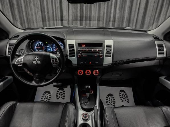 Mitsubishi Outlander II Рестайлинг с пробегом 2011 года, цена 1 199 000 рублей, 193500 км, внедорожник, Автокод Объявления