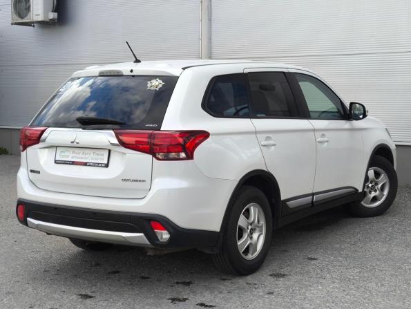Mitsubishi Outlander III Рестайлинг 2 с пробегом 2016 года, цена 1 697 000 рублей, 210560 км, внедорожник, Автокод Объявления