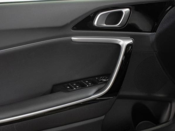Kia XCeed I с пробегом 2020 года, цена 1 900 000 рублей, 49385 км, хэтчбек, Автокод Объявления