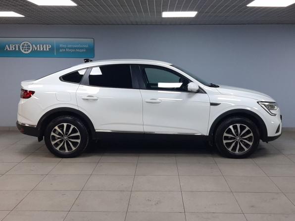 Renault Arkana I с пробегом 2022 года, цена 1 697 000 рублей, 97598 км, внедорожник, Автокод Объявления