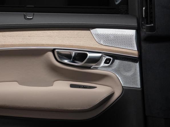 Новый Volvo XC90 II Рестайлинг 2 2026 года, цена 10 800 000 рублей, внедорожник, Автокод Объявления