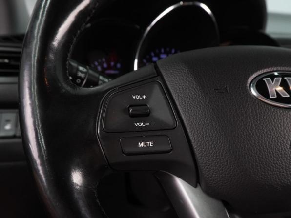 Kia Rio III с пробегом 2013 года, цена 901 000 рублей, 169336 км, седан, Автокод Объявления