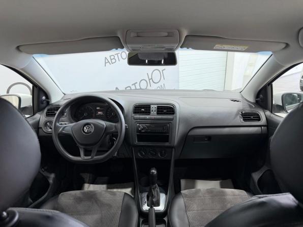 Volkswagen Polo V Рестайлинг с пробегом 2017 года, цена 1 125 000 рублей, 84247 км, седан, Автокод Объявления