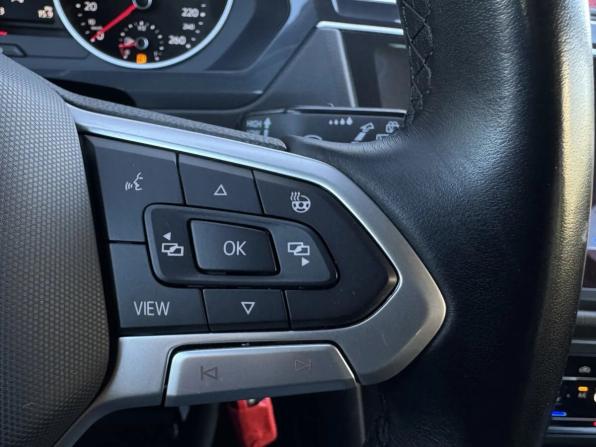 Volkswagen Tiguan II Рестайлинг с пробегом 2021 года, цена 3 079 000 рублей, 58349 км, внедорожник, Автокод Объявления