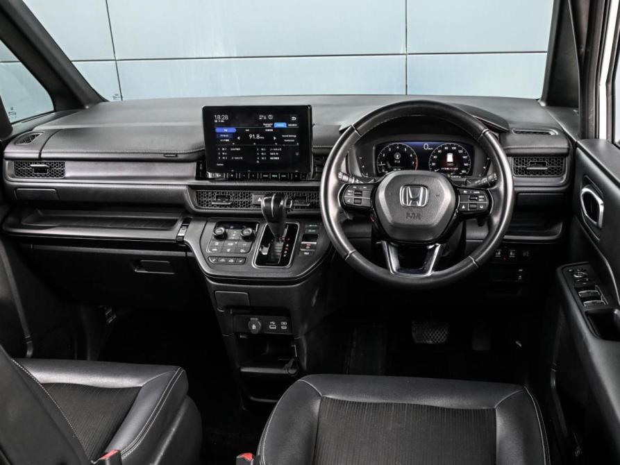 Honda Stepwgn VI Новороссийск  - изображение 6