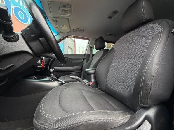 Kia Soul II Рестайлинг с пробегом 2017 года, цена 1 220 000 рублей, 214000 км, хэтчбек, Автокод Объявления