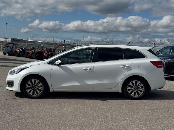 Kia Ceed II Рестайлинг с пробегом 2016 года, цена 1 190 000 рублей, 186306 км, универсал, Автокод Объявления