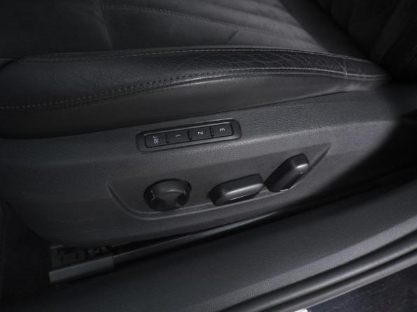 Skoda Superb III с пробегом 2015 года, цена 1 780 000 рублей, 159199 км, лифтбек, Автокод Объявления