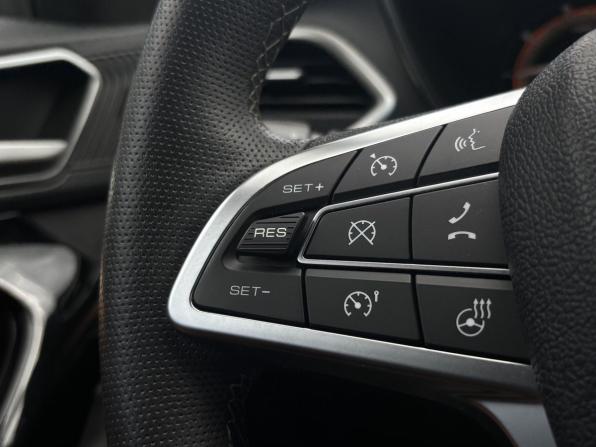 Lada (ВАЗ) Vesta I Рестайлинг (NG) с пробегом 2024 года, цена 1 301 000 рублей, 47334 км, седан, Автокод Объявления