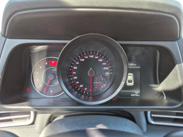 Hyundai Elantra VII (CN7) с пробегом 2021 года, цена 2 100 000 рублей, 69278 км, седан, Автокод Объявления