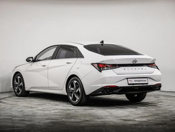 Hyundai Elantra VII (CN7) с пробегом 2023 года, цена 2 126 000 рублей, 29049 км, седан, Автокод Объявления