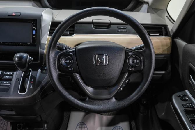 Honda Freed II с пробегом 2017 года, цена 1 449 000 рублей, 134000 км, компактвэн, Автокод Объявления