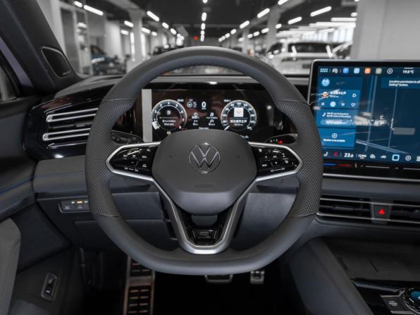 Volkswagen Tiguan III (China Market) с пробегом 2026 года, цена 5 050 000 рублей, 30 км, внедорожник, Автокод Объявления