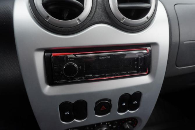 Renault Sandero I с пробегом 2013 года, цена 715 000 рублей, 115819 км, хэтчбек, Автокод Объявления