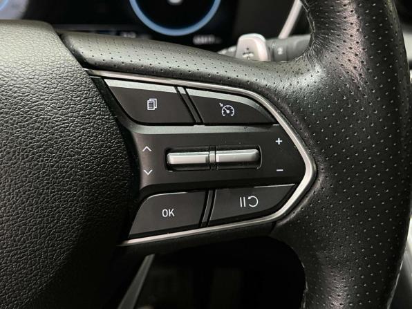 Hyundai Santa Fe IV Рестайлинг с пробегом 2023 года, цена 3 870 000 рублей, 63404 км, внедорожник, Автокод Объявления