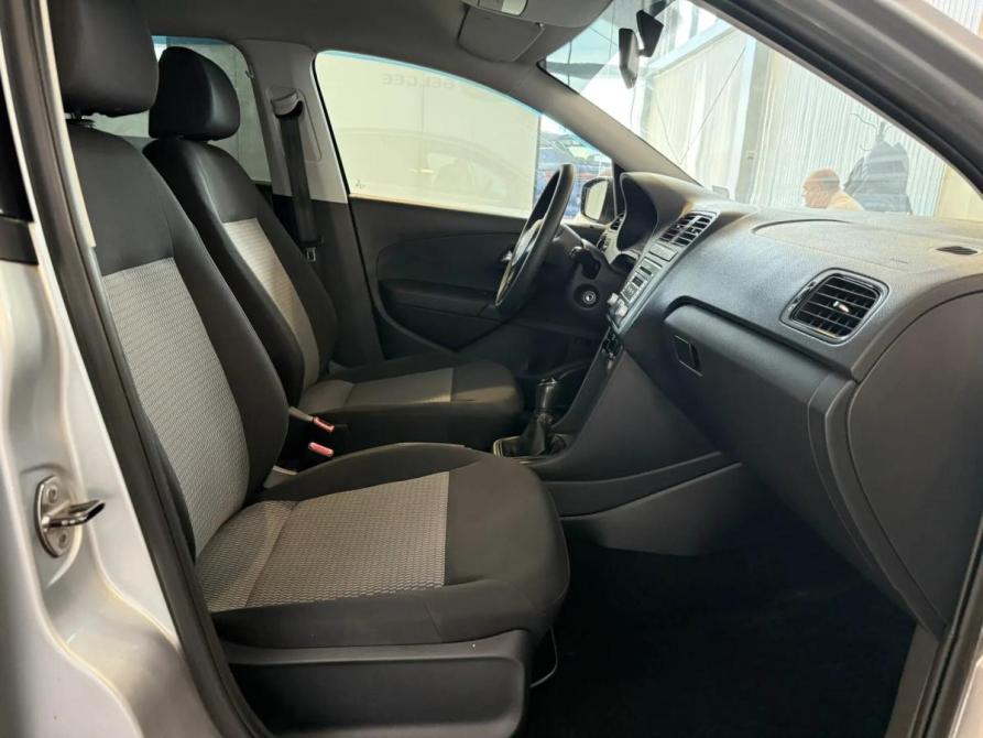 Volkswagen Polo V Подольск  - изображение 10