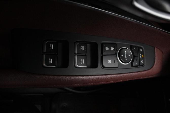 Kia Sorento III Prime с пробегом 2016 года, цена 2 499 000 рублей, 173048 км, внедорожник, Автокод Объявления
