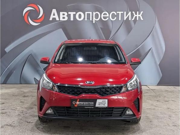 Kia Rio IV Рестайлинг с пробегом 2021 года, цена 1 259 000 рублей, 92000 км, седан, Автокод Объявления