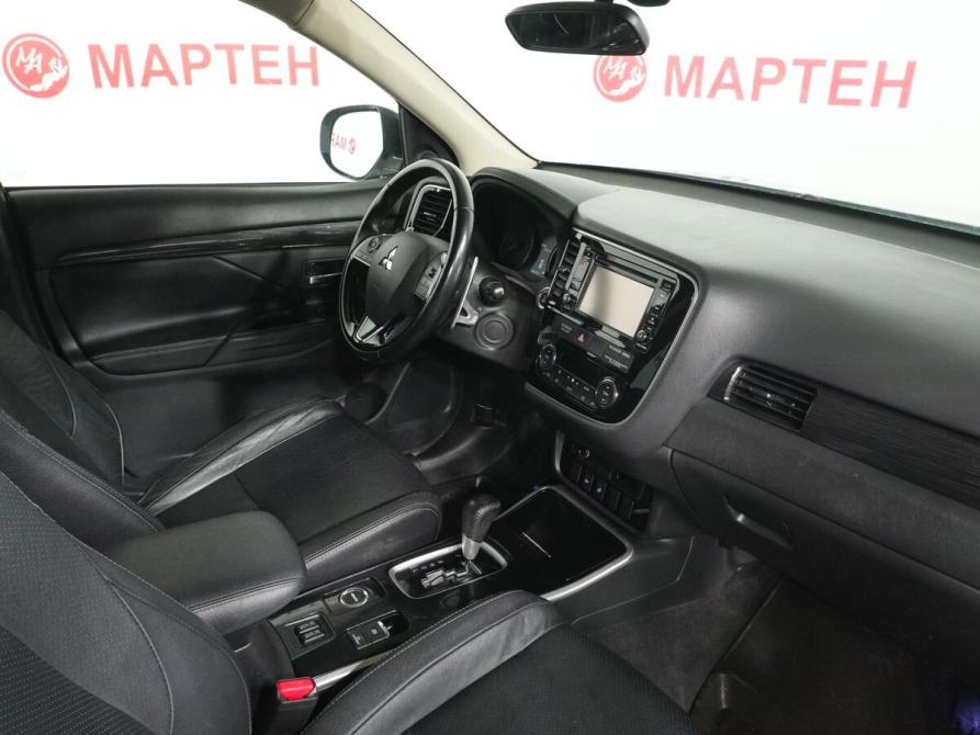 Mitsubishi Outlander III Рестайлинг 2 Вологда  - изображение 10