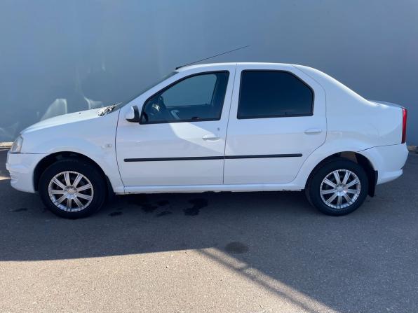 Renault Logan I Рестайлинг с пробегом 2014 года, цена 388 000 рублей, 264526 км, седан, Автокод Объявления