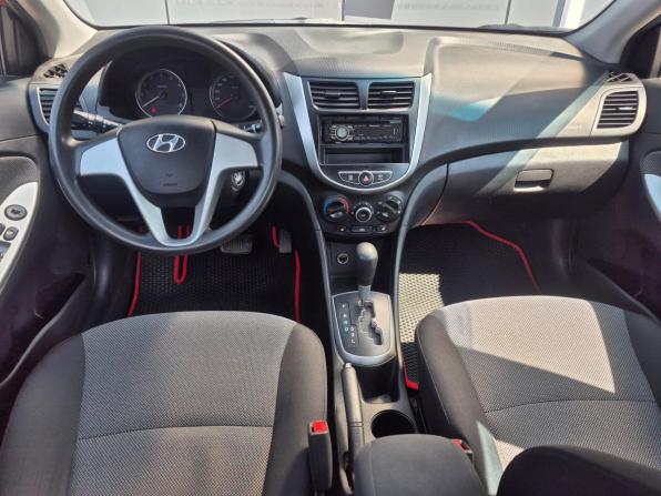 Hyundai Solaris I с пробегом 2013 года, цена 846 000 рублей, 130000 км, седан, Автокод Объявления