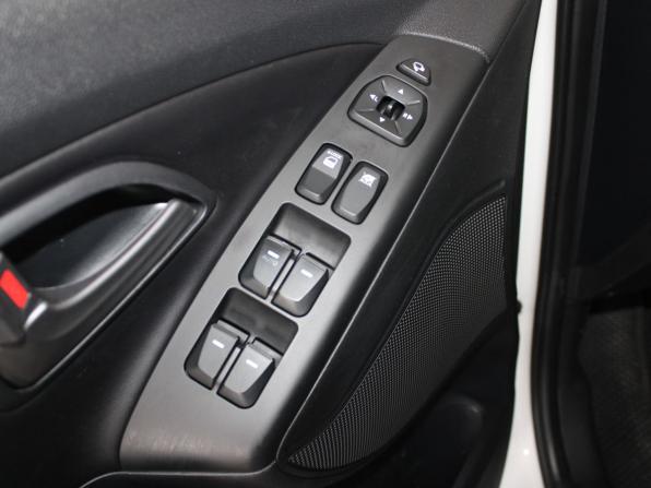 Hyundai ix35 I Рестайлинг с пробегом 2014 года, цена 1 229 900 рублей, 249824 км, внедорожник, Автокод Объявления
