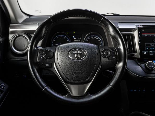 Toyota RAV4 IV (XA40) Рестайлинг с пробегом 2019 года, цена 2 259 000 рублей, 172588 км, внедорожник, Автокод Объявления