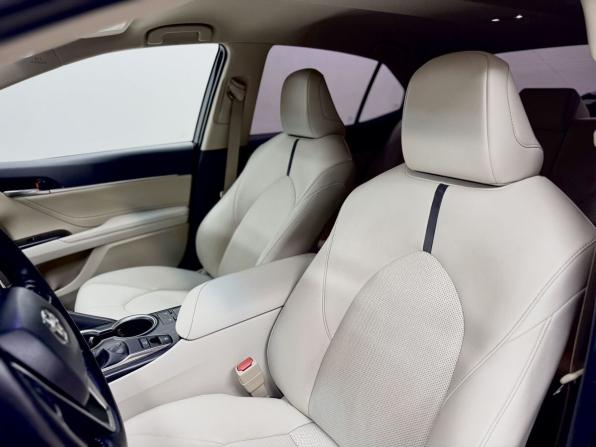 Toyota Camry VIII (XV70) Рестайлинг с пробегом 2021 года, цена 3 400 000 рублей, 74707 км, седан, Автокод Объявления