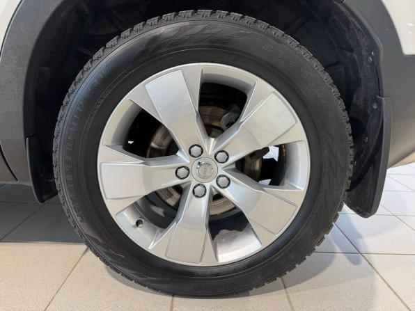 Volvo XC40 I с пробегом 2018 года, цена 3 233 000 рублей, 77653 км, внедорожник, Автокод Объявления
