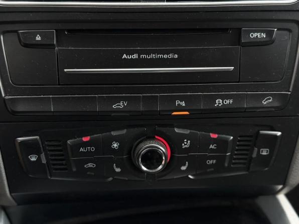 Audi Q5 I (8R) с пробегом 2012 года, цена 1 330 000 рублей, 228682 км, внедорожник, Автокод Объявления