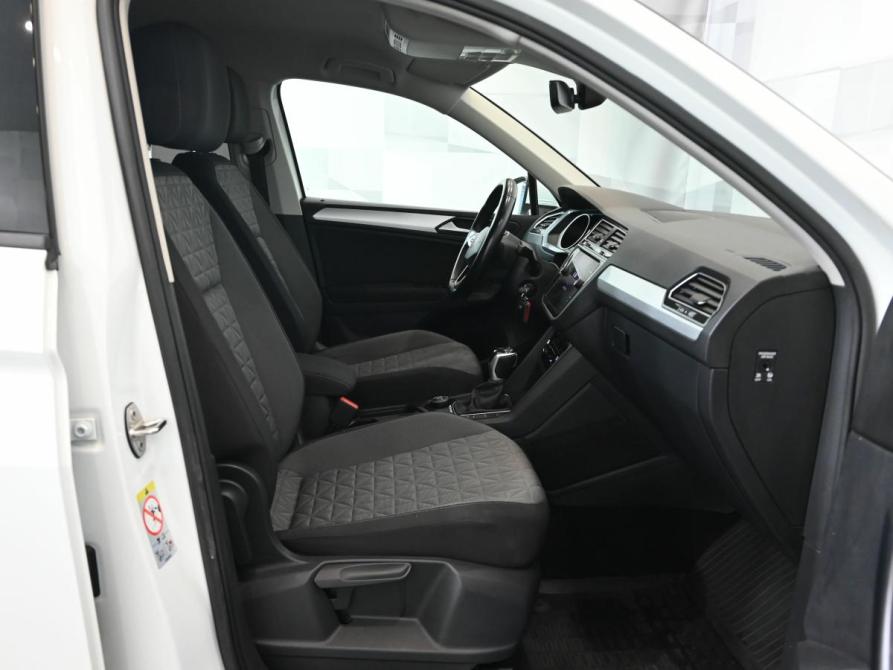 Volkswagen Tiguan II Рестайлинг Екатеринбург  - изображение 11