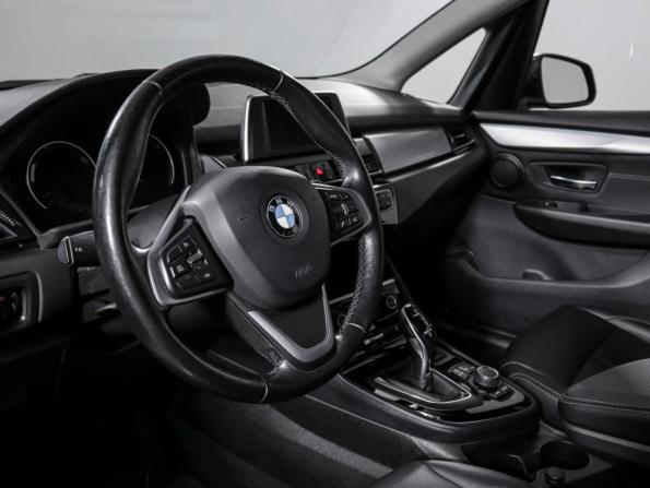 BMW 2 серии Active Tourer F45 Рестайлинг с пробегом 2018 года, цена 2 100 000 рублей, 98240 км, компактвэн, Автокод Объявления