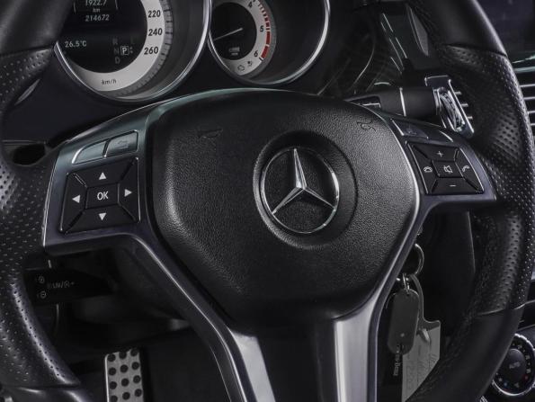 Mercedes-Benz CLS II (C218) с пробегом 2013 года, цена 2 950 000 рублей, 214672 км, седан, Автокод Объявления