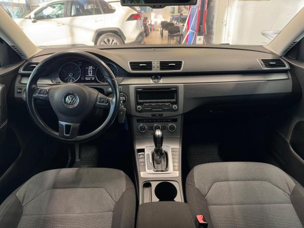 Volkswagen Passat B7 с пробегом 2012 года, цена 1 248 000 рублей, 154135 км, седан, Автокод Объявления