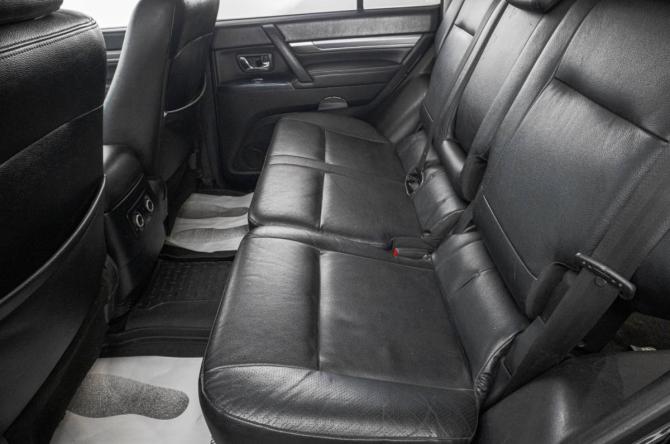 Mitsubishi Pajero IV Рестайлинг 1 с пробегом 2012 года, цена 2 049 000 рублей, 335000 км, внедорожник, Автокод Объявления